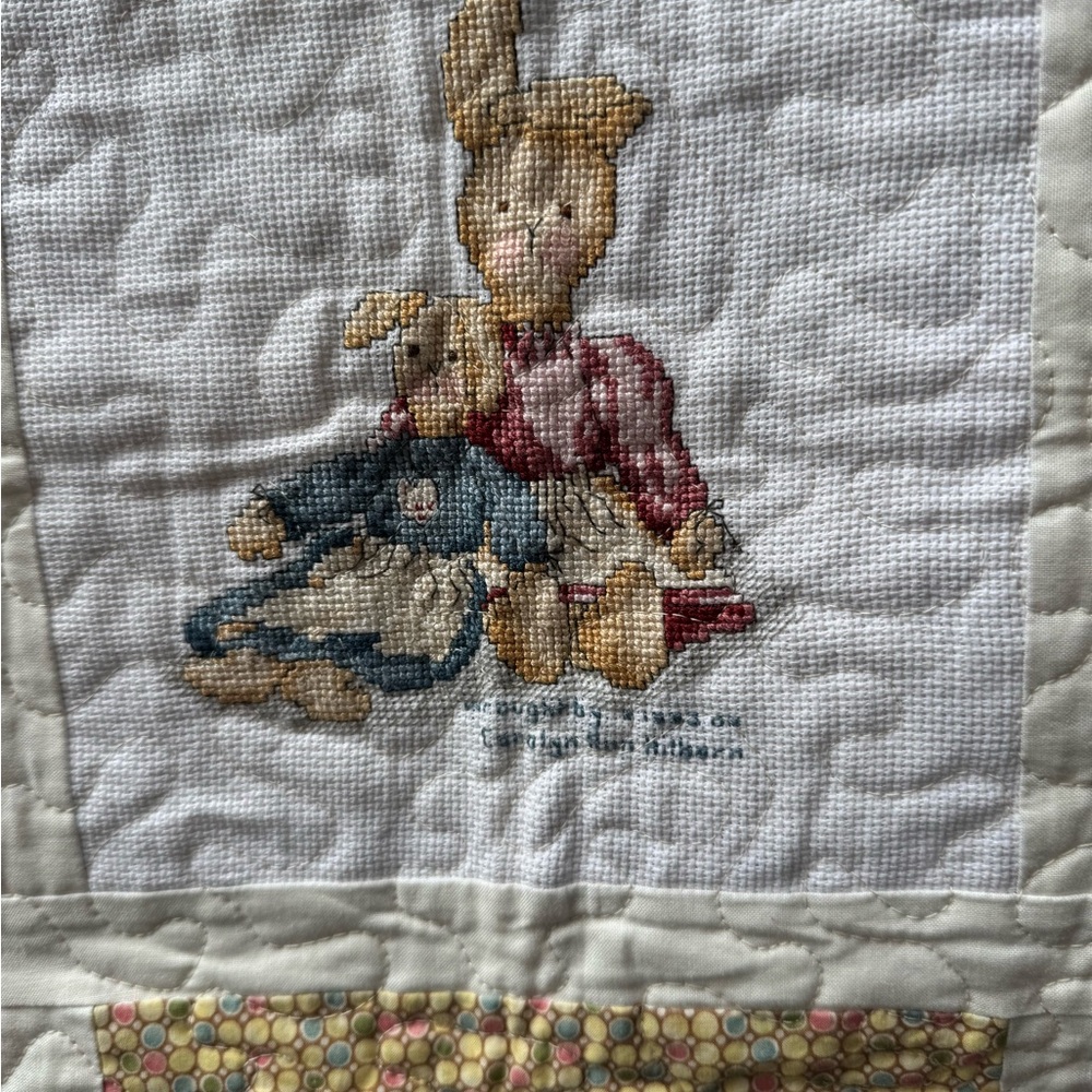 Patchwork Quilt with Multicolor Design - Picture 3 of 3